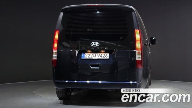Hyundai Staria Modern, 2025 4