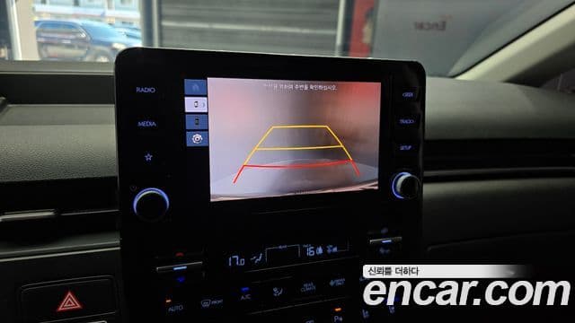 Hyundai Staria Modern, 2025 16