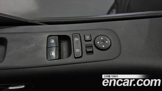 Hyundai Staria Modern, 2025 17