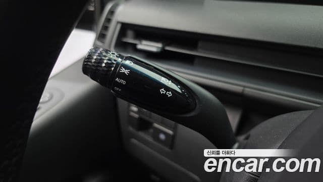 Hyundai Staria Modern, 2025 19