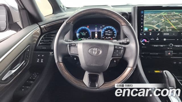 Toyota Alphard 4세대 2.5 HEV Executive AWD, 2024 13