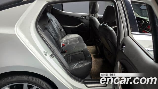 Kia K5 Prestige, 2012 12