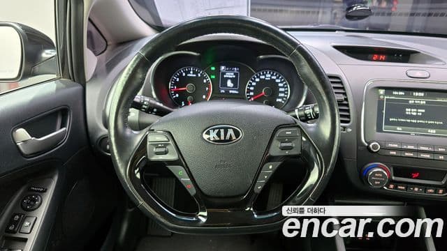 Kia The / новый New K3 Style, 2017 14