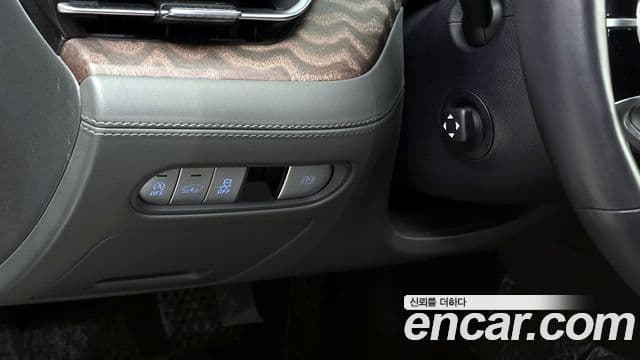 Genesis G90 (RS4) бензин 3.5 турбо AWD, 2022 14