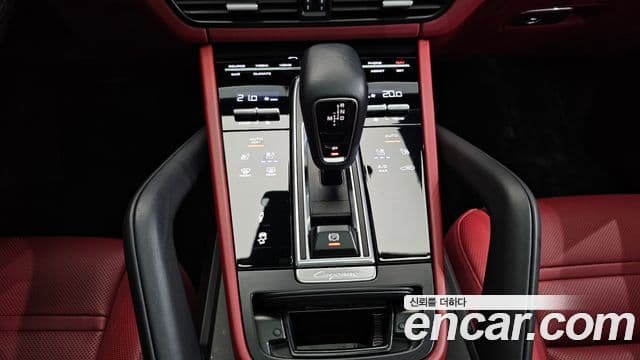 Porsche Cayenne (PO536) 3.0 купе, 2021 9