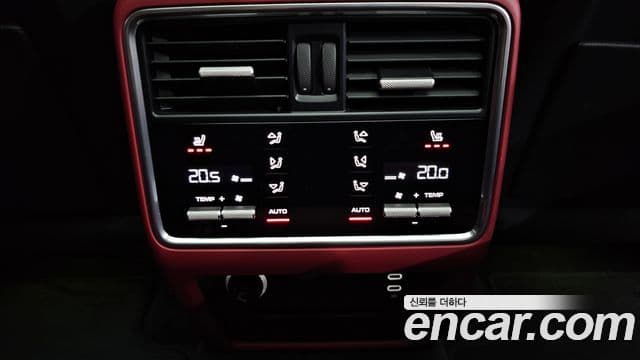 Porsche Cayenne (PO536) 3.0 купе, 2021 19