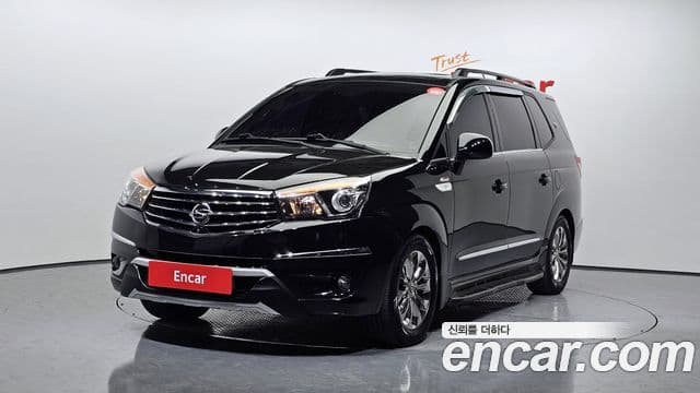 KG모빌리티(SsangYong) Korando 투리스모 4WD RX 9인승, 2016 1