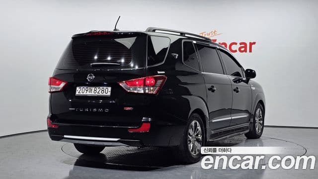 KG모빌리티(SsangYong) Korando 투리스모 4WD RX 9인승, 2016 2