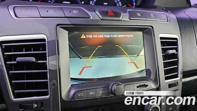 KG모빌리티(SsangYong) Korando 투리스모 4WD RX 9인승, 2016 16