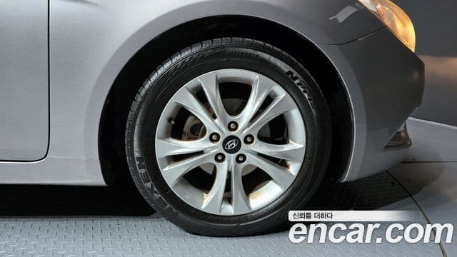 Hyundai YF Sonata люксовая версия, 2010 все фото