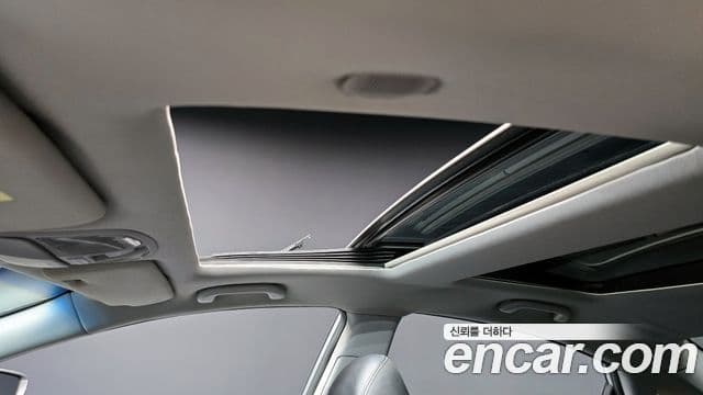 Hyundai YF Sonata люксовая версия, 2010 18