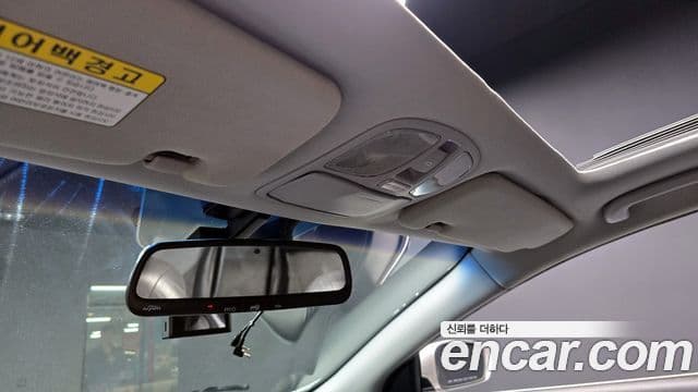 Hyundai YF Sonata люксовая версия, 2010 20