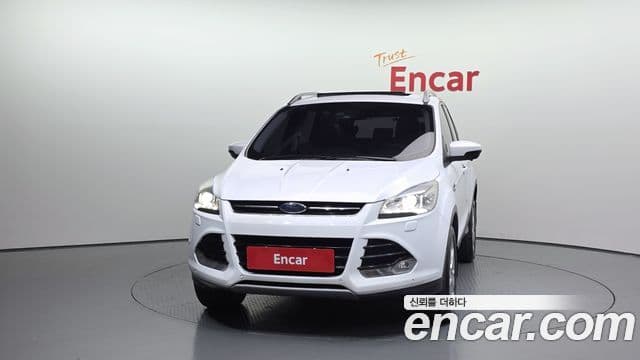 Ford 쿠가 2세대 2.0 дизель Titanium, 2016 3