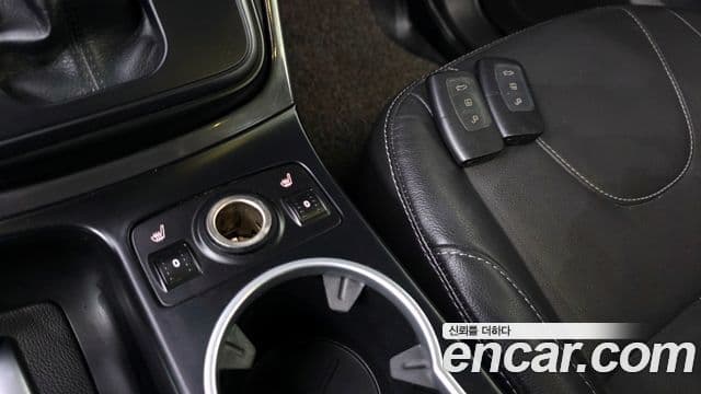 Ford 쿠가 2세대 2.0 дизель Titanium, 2016 15