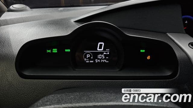 KG모빌리티(SsangYong) Korando 투리스모 4WD TX 9인승, 2017 8