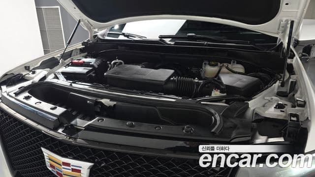 Cadillac Escalade 5세대 ESV Sport Platinum, 2023 6