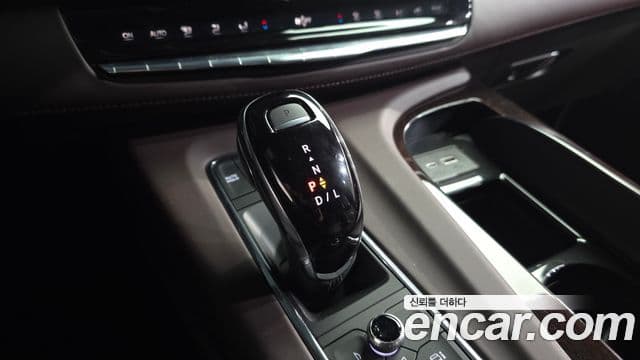 Cadillac Escalade 5세대 ESV Sport Platinum, 2023 9