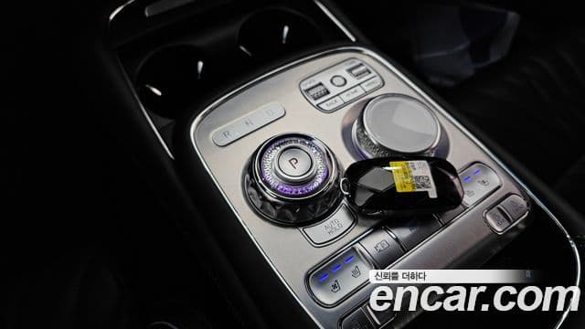 Genesis G90 (RS4) бензин 3.5 турбо AWD, 2025 9