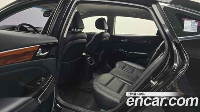 Kia All New K7 Prestige, 2017 12