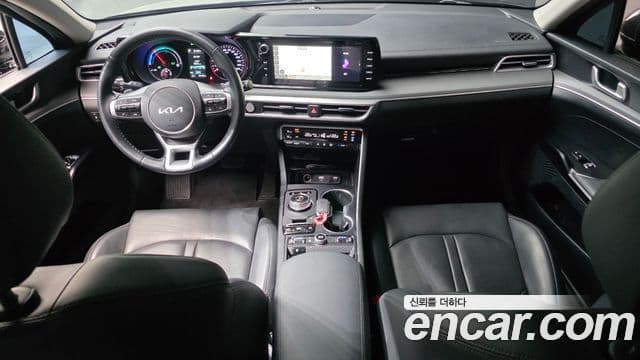 Kia K5 гибрид 3세대 Prestige, 2023 7