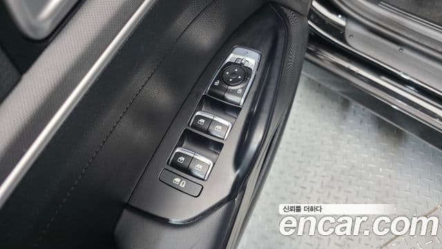 Kia K5 гибрид 3세대 Prestige, 2023 14