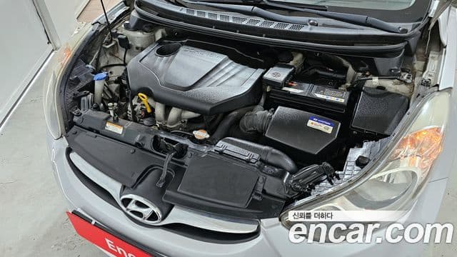 Hyundai Avante MD LPI M16 Deluxe, 2012 6