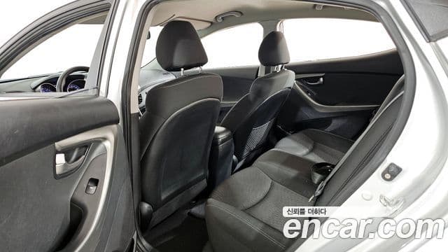 Hyundai Avante MD LPI M16 Deluxe, 2012 12