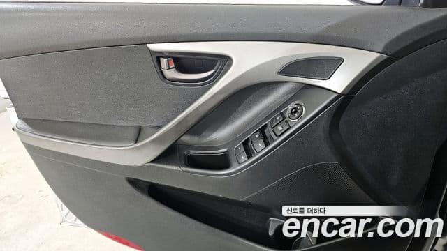 Hyundai Avante MD LPI M16 Deluxe, 2012 15