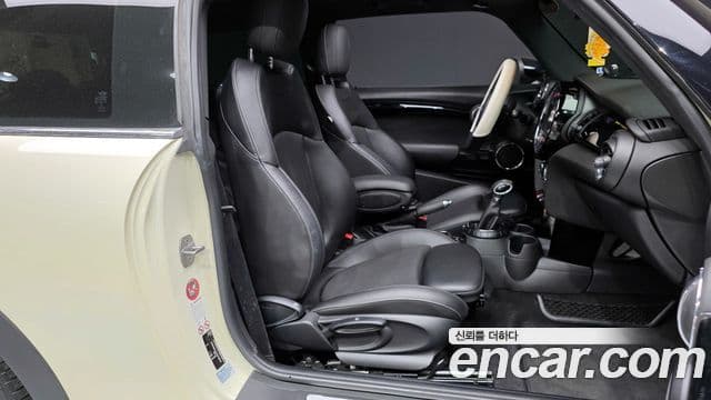 Mini Cooper 3세대, 2014 11