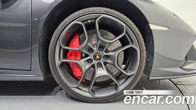 Lamborghini 우라칸 LP640-4 Evo Spyder, 2023 все фото