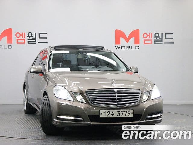 Mercedes-Benz E-класс W212 E300 Elegance, 2012 2
