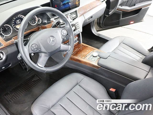 Mercedes-Benz E-класс W212 E300 Elegance, 2012 18