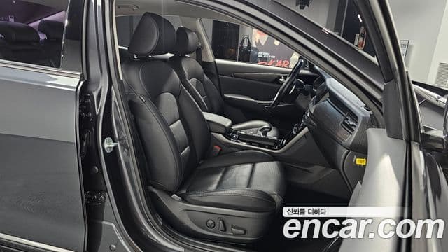 Kia K7 Premier Noblesse, 2020 10