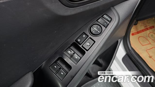 Hyundai Ioniq гибрид, 2019 14