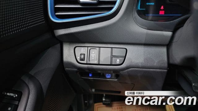 Hyundai Ioniq гибрид, 2019 15