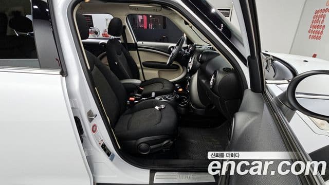 Mini Cooper D Countryman 1세대, 2014 12