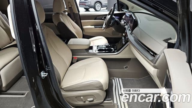 Kia Carnival 4세대 Signature, 2023 10