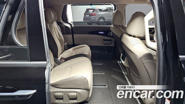 Kia Carnival 4세대 Signature, 2023 11