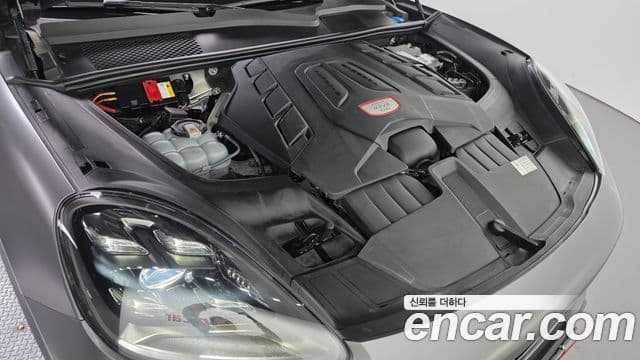 Porsche Cayenne (PO536) 4.0 турбо купе, 2020 6