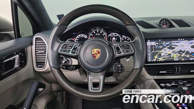 Porsche Cayenne (PO536) 4.0 турбо купе, 2020 13