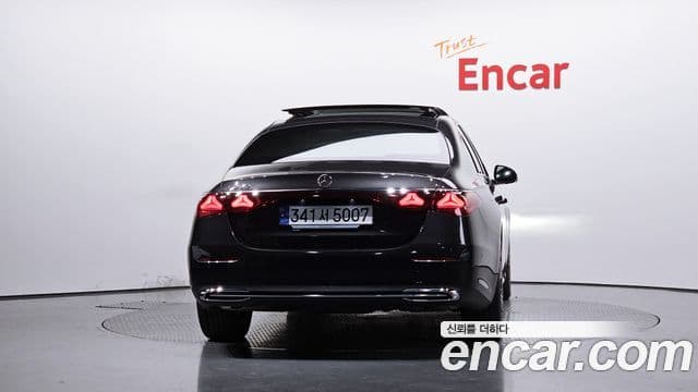 Mercedes-Benz E-класс W214 Avantgarde, 2025 4