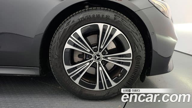 Mercedes-Benz E-класс W214 Avantgarde, 2025 все фото