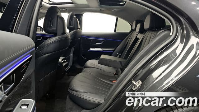 Mercedes-Benz E-класс W214 Avantgarde, 2025 12