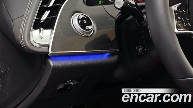 Mercedes-Benz E-класс W214 Avantgarde, 2025 16