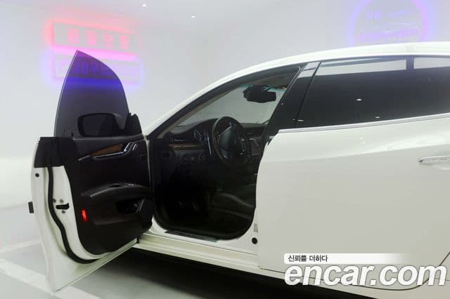 Maserati Quattroporte S Q4 3.0 V6, 2016 13