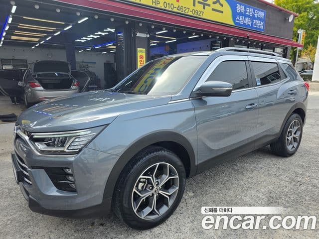 KG모빌리티(SsangYong) Beautiful Korando бензин 1.5 2WD C7, 2023 1