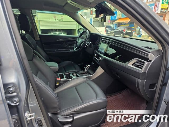 KG모빌리티(SsangYong) Beautiful Korando бензин 1.5 2WD C7, 2023 10