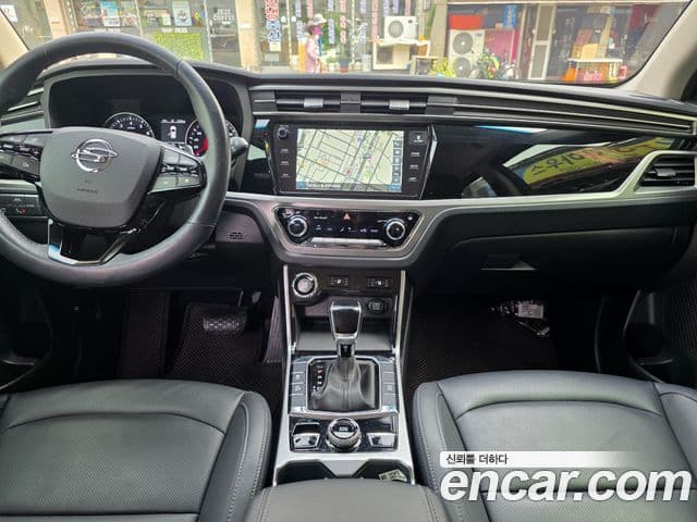 KG모빌리티(SsangYong) Beautiful Korando бензин 1.5 2WD C7, 2023 14