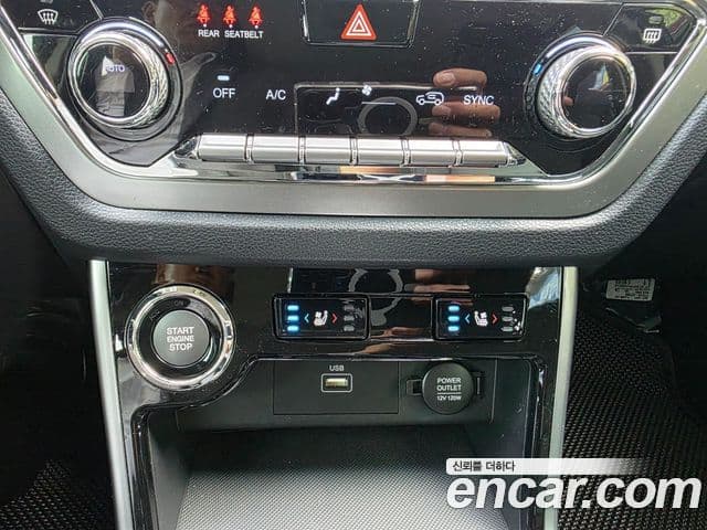 KG모빌리티(SsangYong) Beautiful Korando бензин 1.5 2WD C7, 2023 16