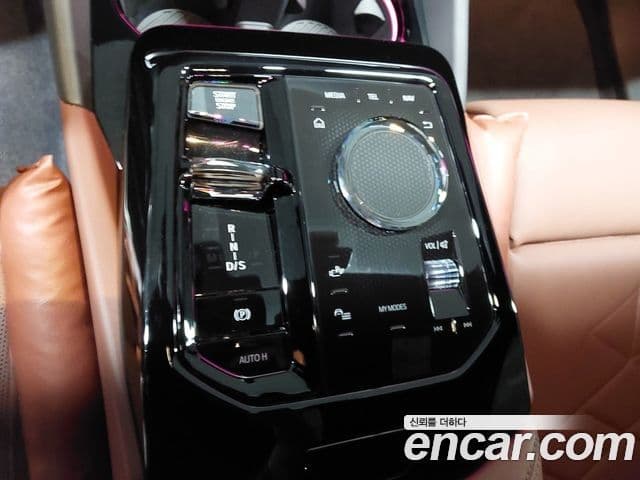 BMW 5시리즈 (G60) 530i xDrive M Sport, 2024 9